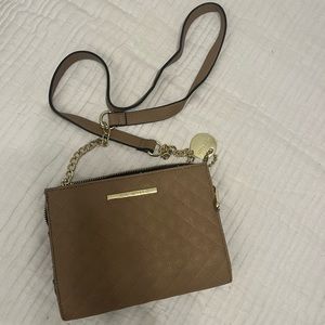 Crossbody purse